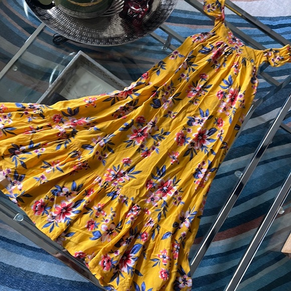 Old Navy Other - Old Navy maxi dress girl